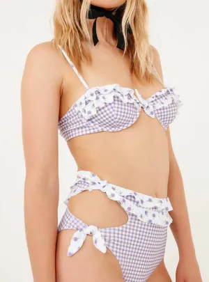 Boardwalk Bikini Top In White/purple