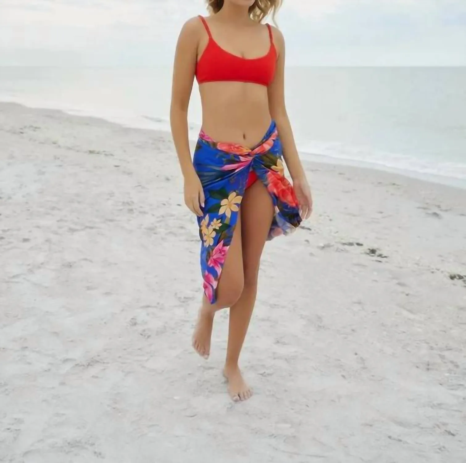Cap Athena Halter Top In Red