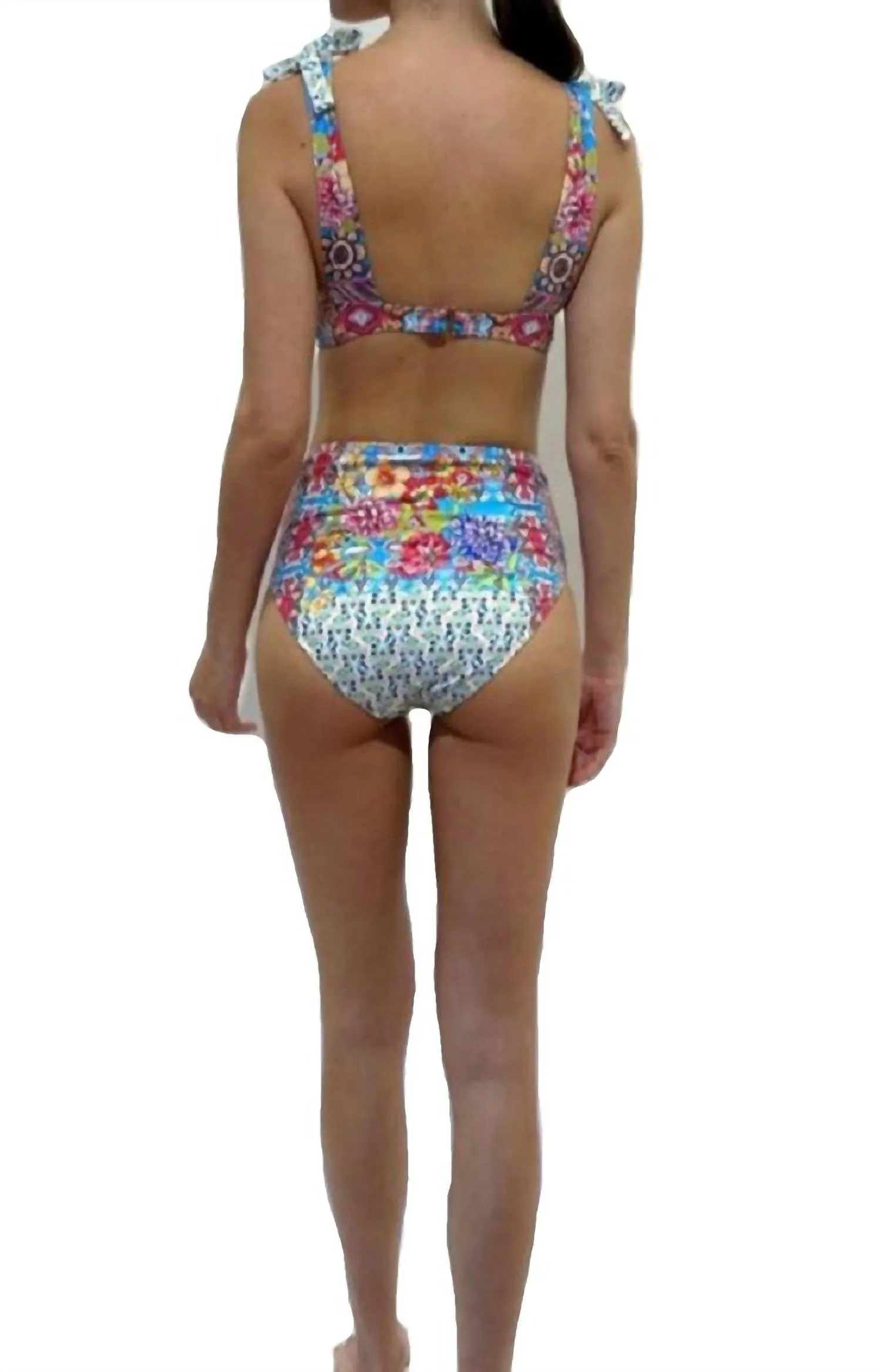 Daydream Halter Top In Multi