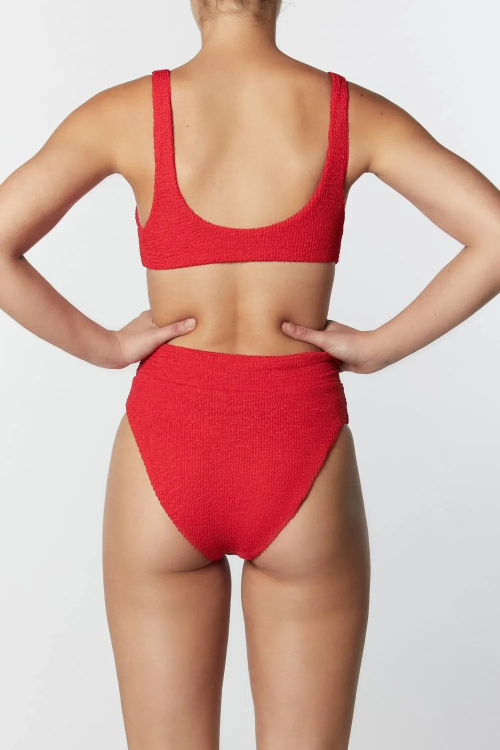 High Rise Pant In Crimped Red