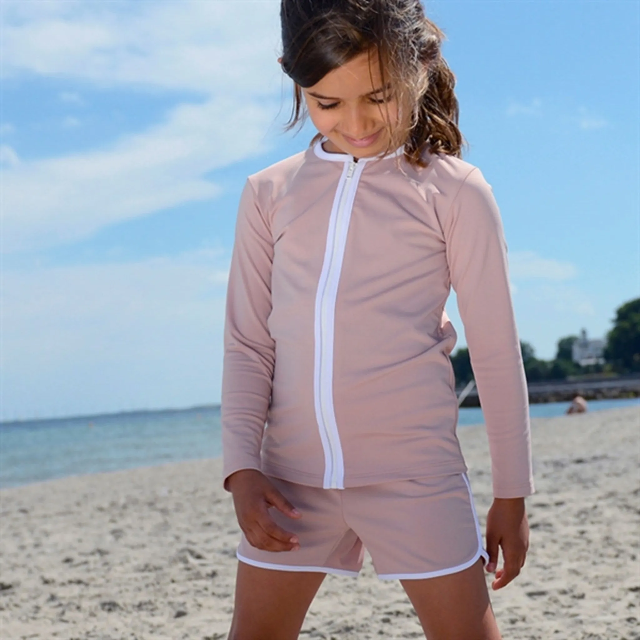 Petit Crabe Rose Nude Etoile Star UV Shirt with Zipper
