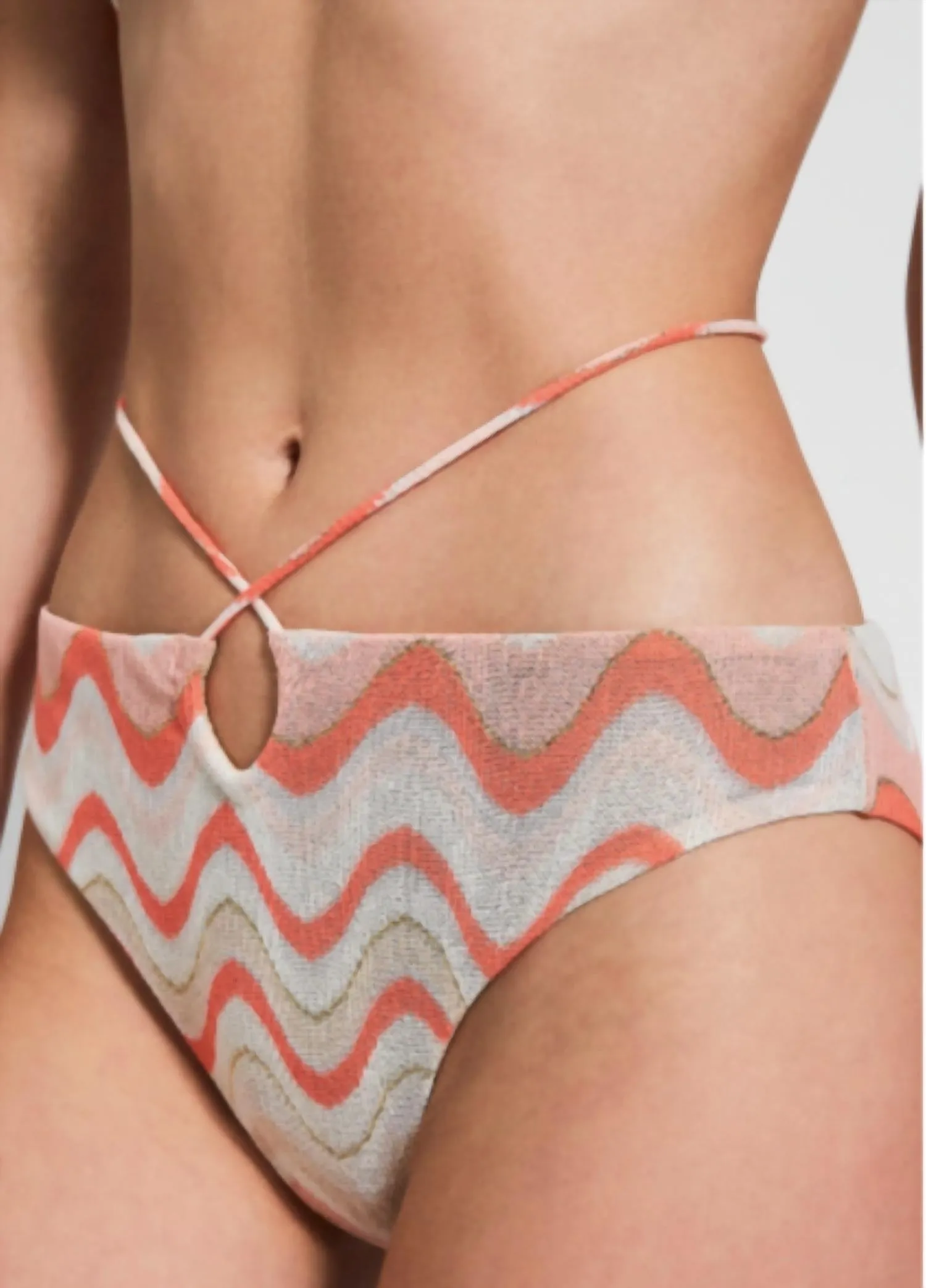 Wavy Cross Bottom In Coral Wave